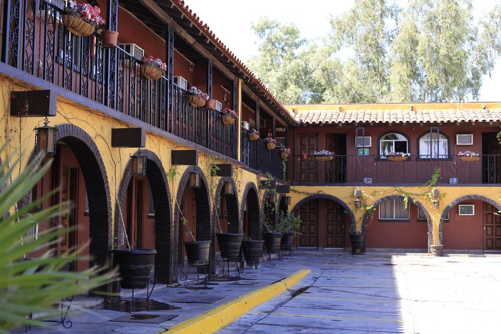 Hacienda Del Indio Hotel Mexicali Ngoại thất bức ảnh