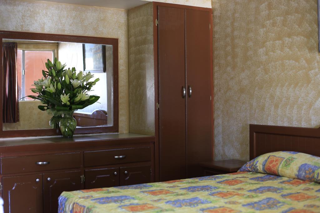 Hacienda Del Indio Hotel Mexicali Ngoại thất bức ảnh